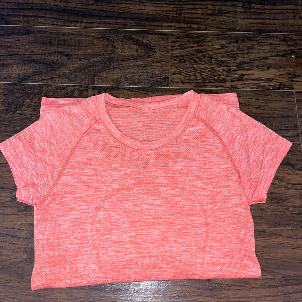 Lululemon swiftly tech